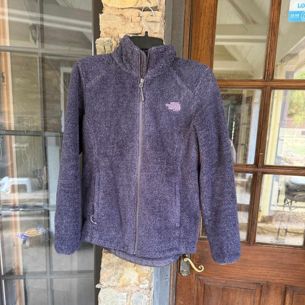 The North Face Lavender Fleece Jacket Women's Small.